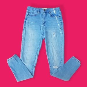 Mudd Ripped Highwaisted Jeans